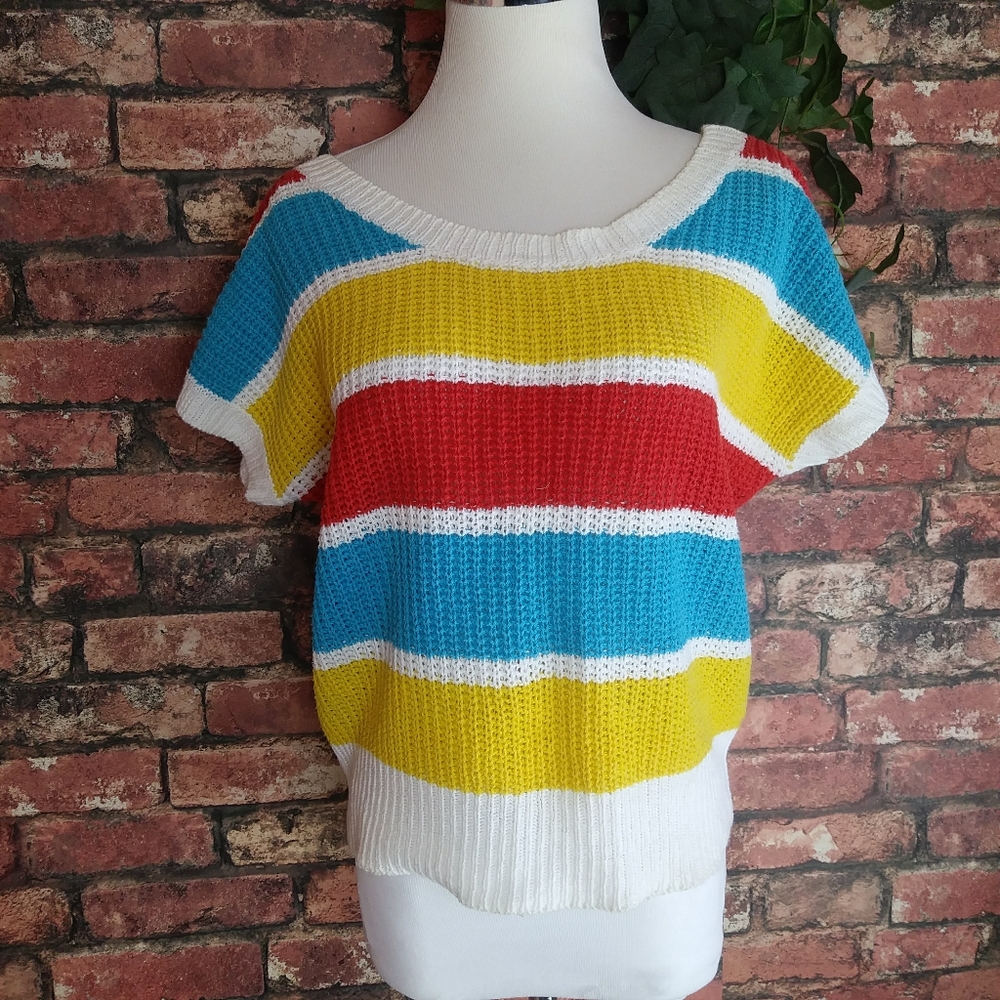 VTG Vest 70s 90s‎ striped sweater knit top batwing
